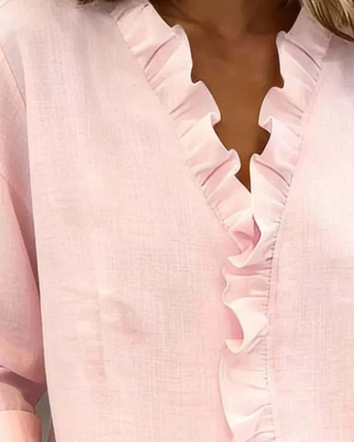 Blusa Elegante Con Scollo a V e Volant Delicati