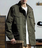 Chaqueta Militar Hombre Con Estilo y Corte Estructurado